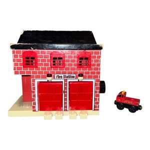 Battat Fire Station For Thomas Trains Wood Plastic Sodor Fire Truck Vintage Lot